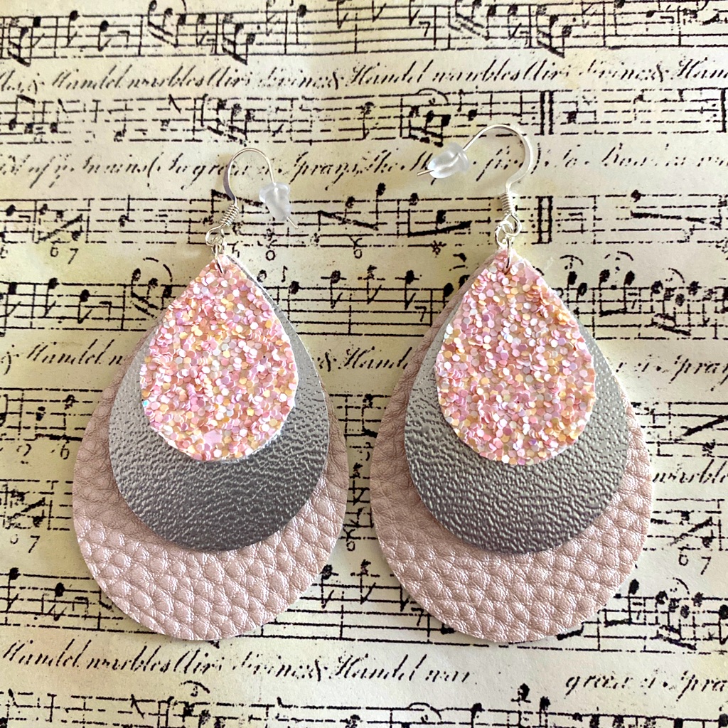 Triple Faux Leather Earring Pink And Grey